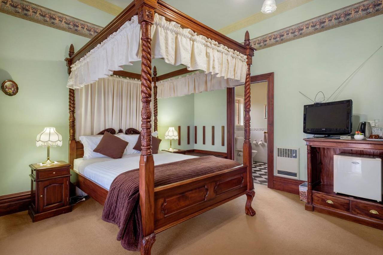 Bed & Breakfast Orana House