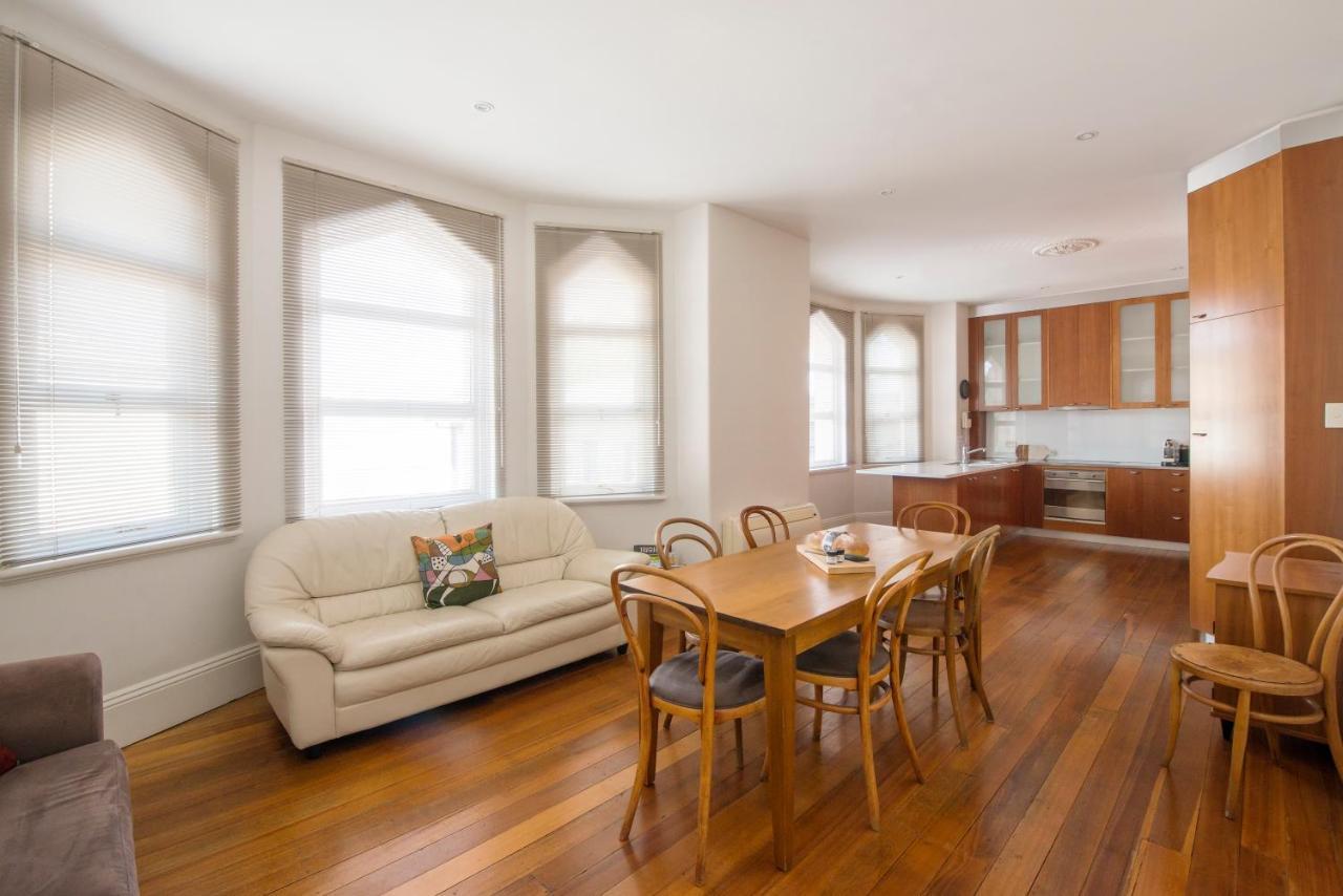 Apartment Roxburgh House