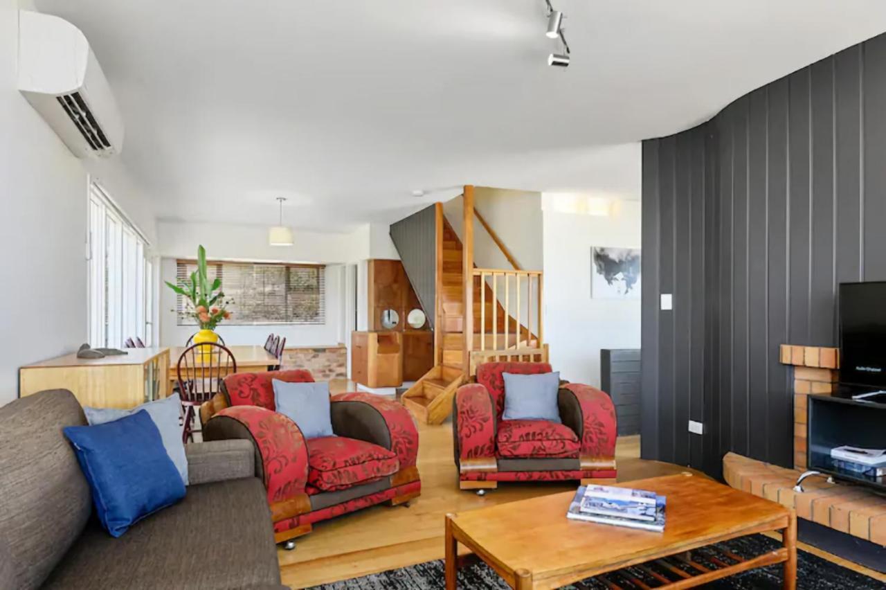 Poet S House 6br Fabulous Character Wow Views Hobart