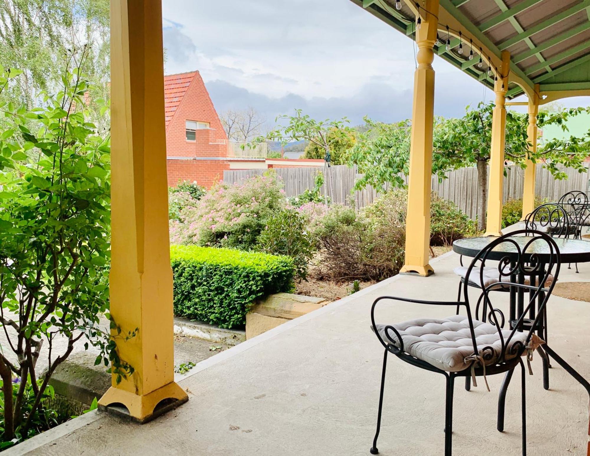 Bed & Breakfast Orana House