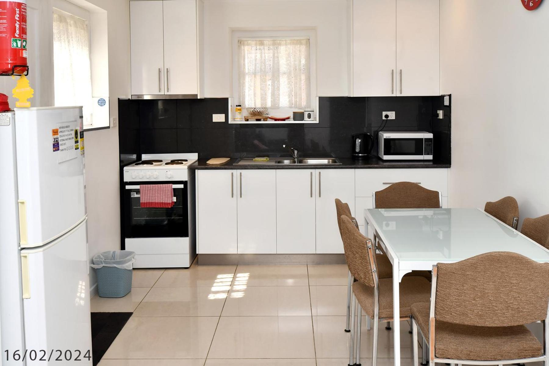 3 Bedroom 2 Bathroom Heathfield Avenue Salamanca 50m * Hobart