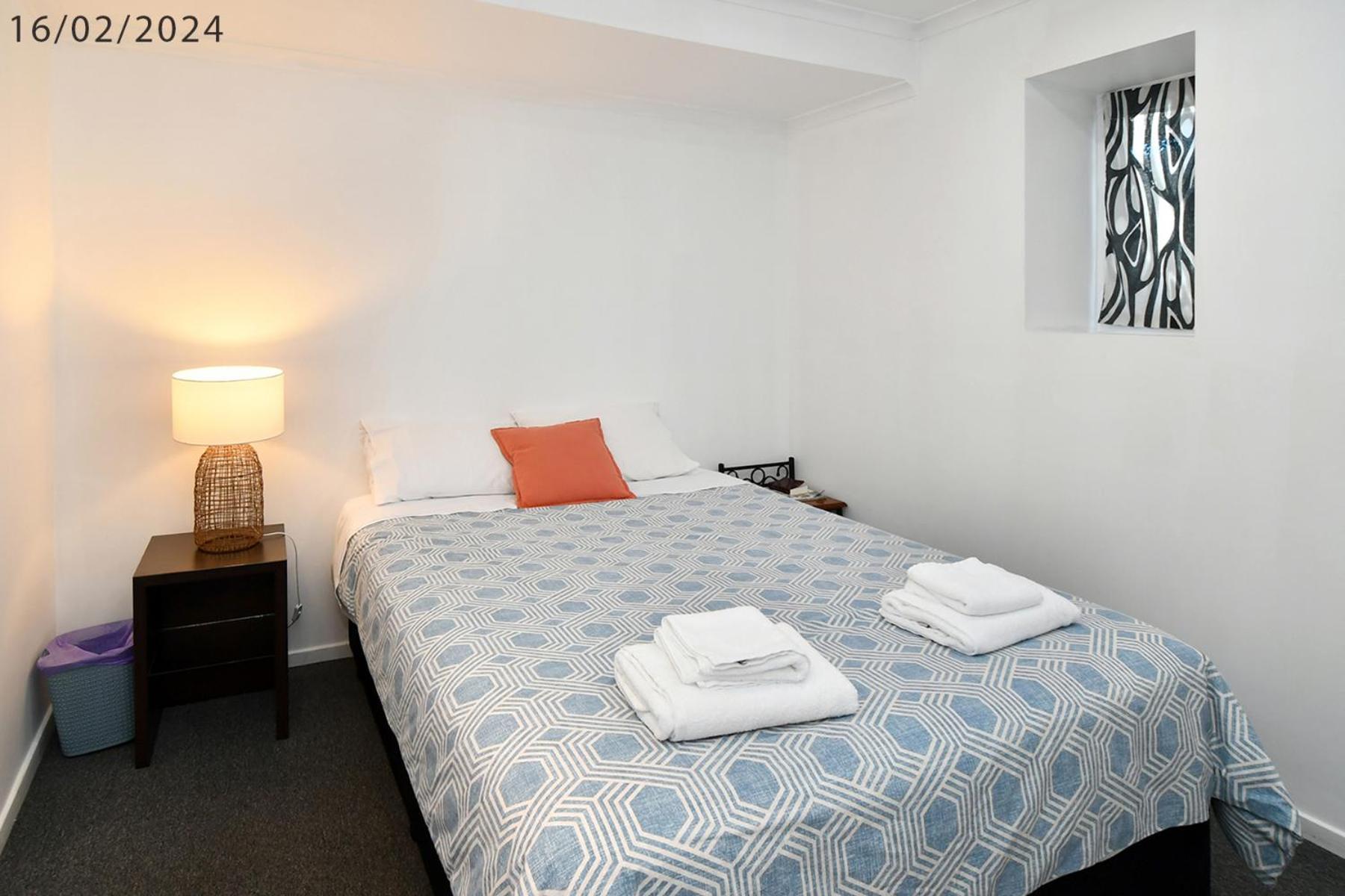 3 Bedroom 2 Bathroom Heathfield Avenue Salamanca 50m Apartment