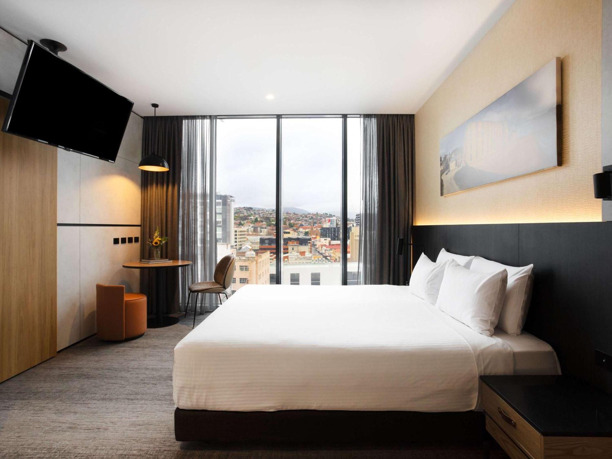 Moevenpick 4* Hobart