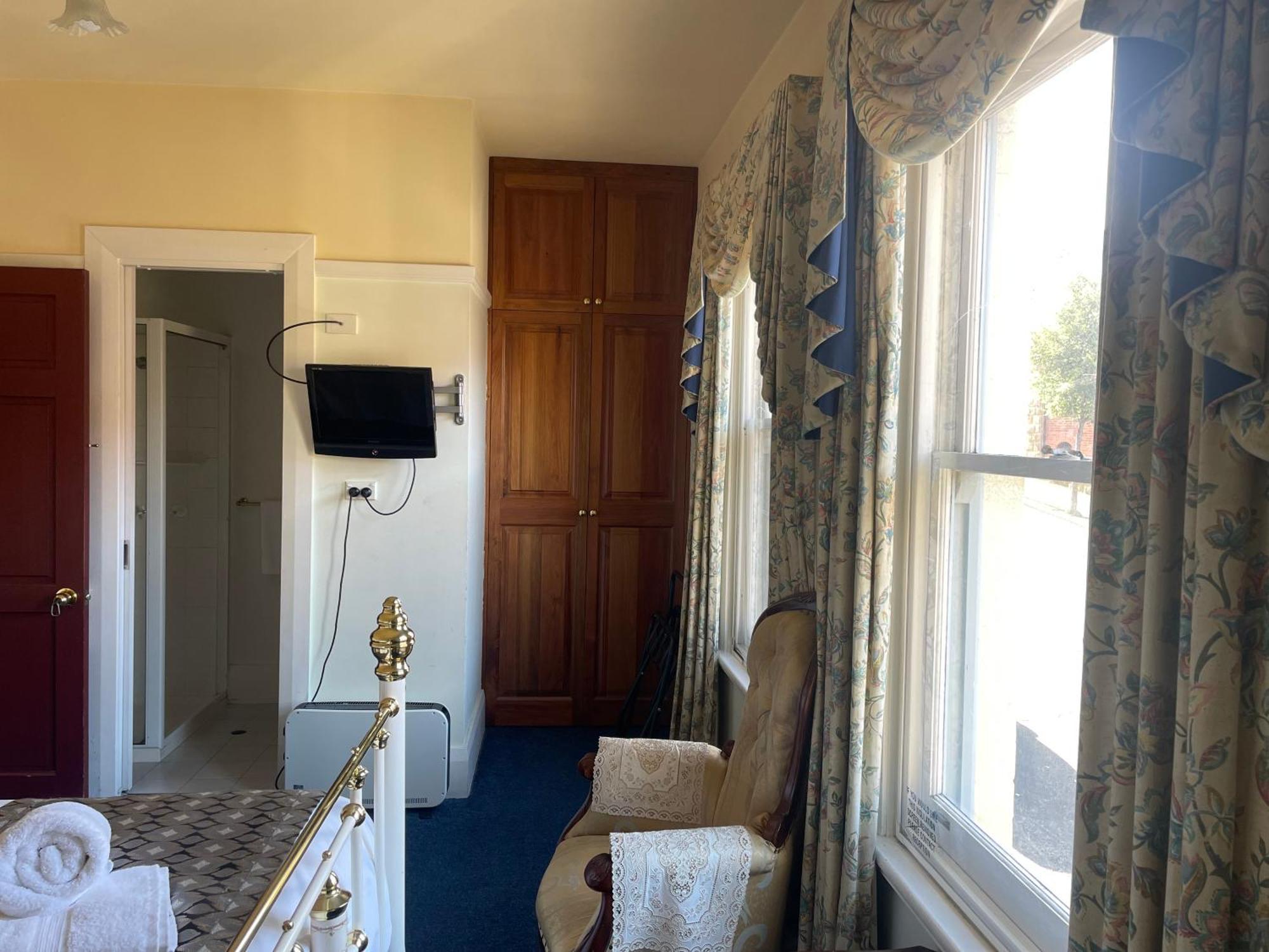 The On Elizabeth 4* Hobart