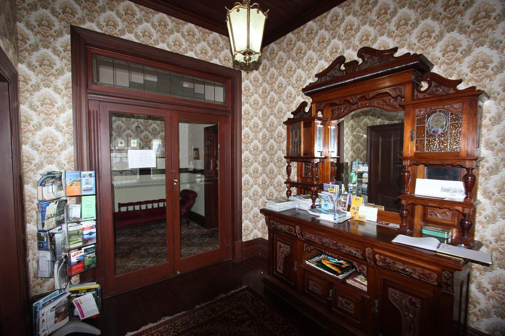 Bed & Breakfast Orana House