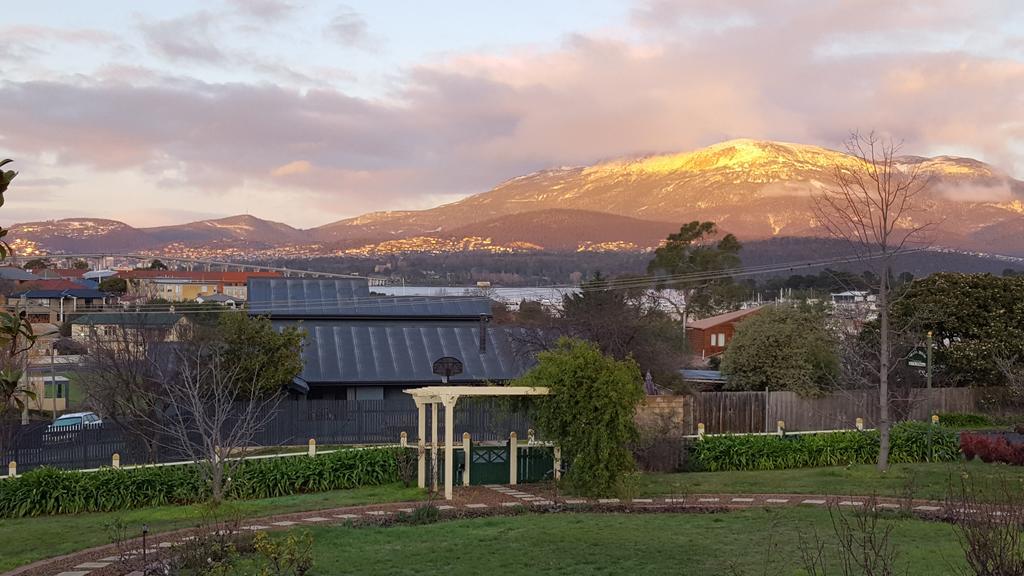 Orana House Bed & Breakfast 4*