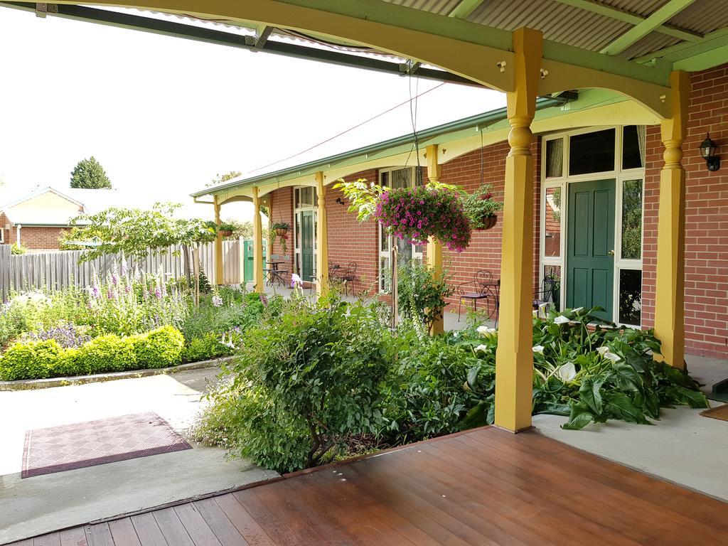 Orana House Bed & Breakfast