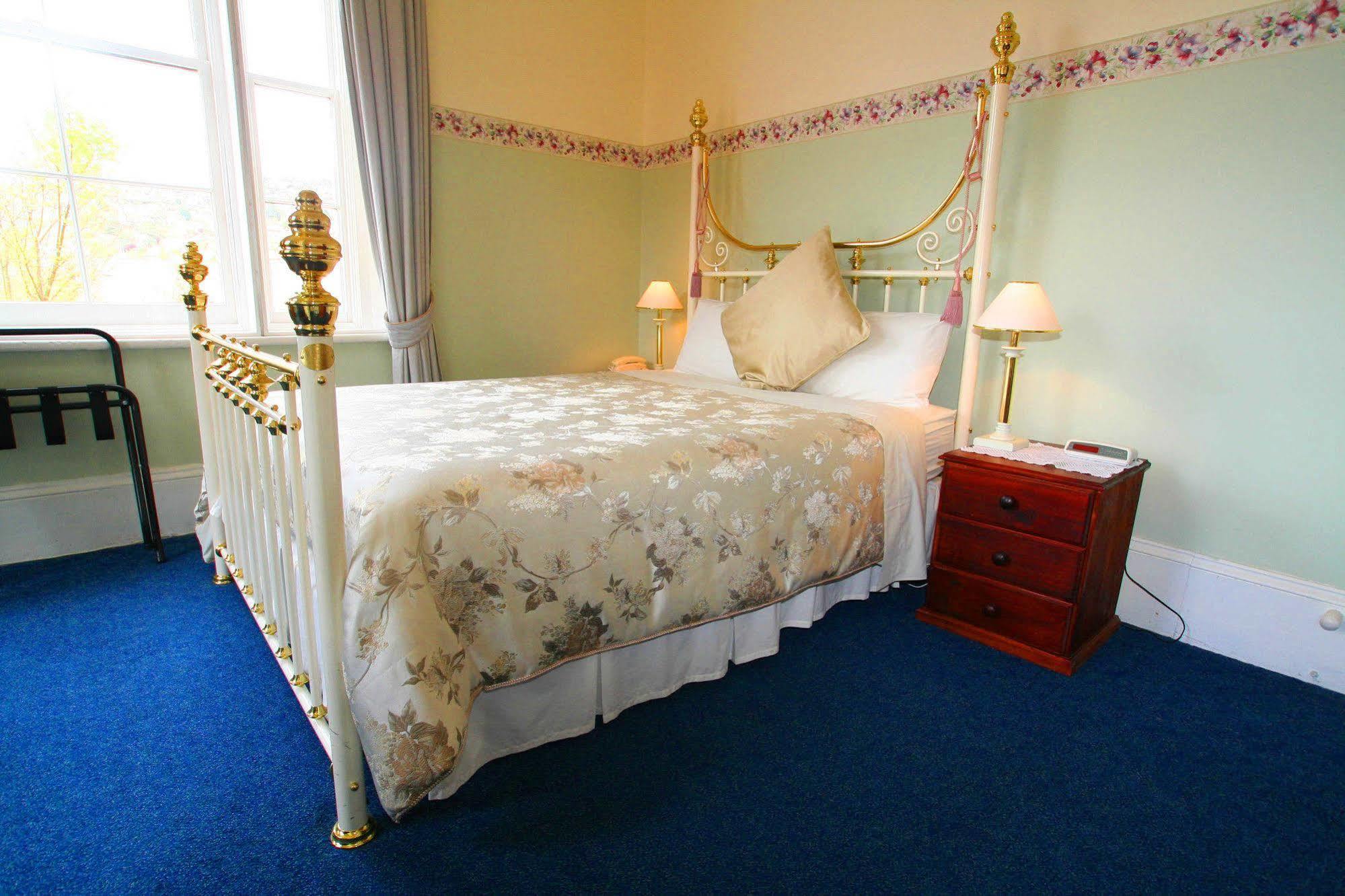 Bed & Breakfast The On Elizabeth