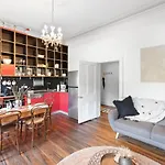 55 Davey Townhouse 1, Salamanca On Your Doorstep