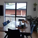 Tranquil Retreat 10 Min To Hobart-Wifi Smart Tv