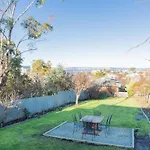 Omaroo House - Panoramic Water Views