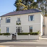 338 On Murray Walk To Restaurant Strip