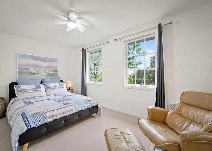 Hobart City Townhouse