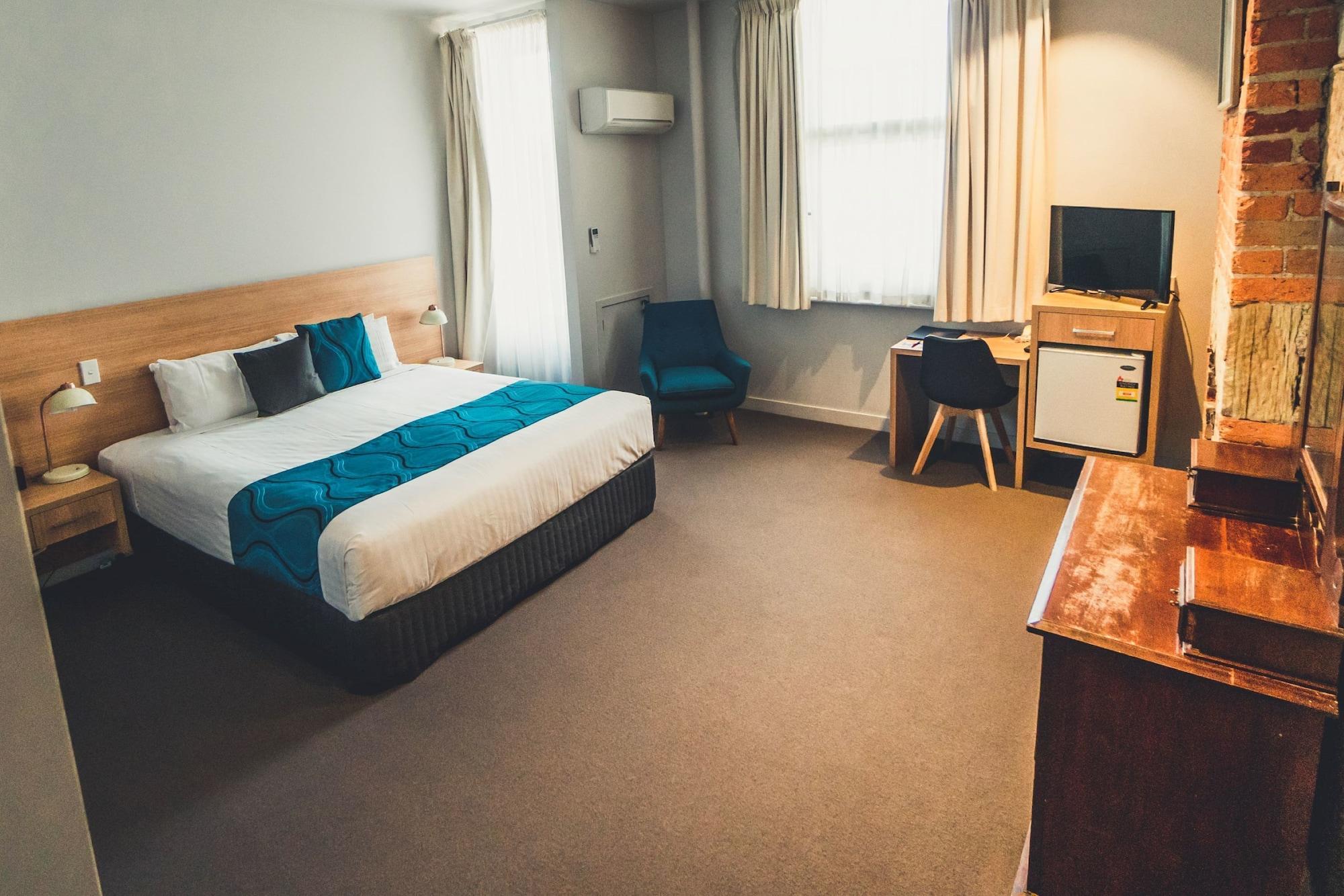 Hotel Customs House