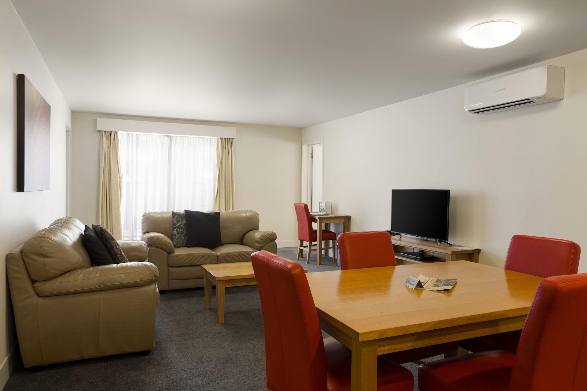 The Old Woolstore Aparthotel Hobart
