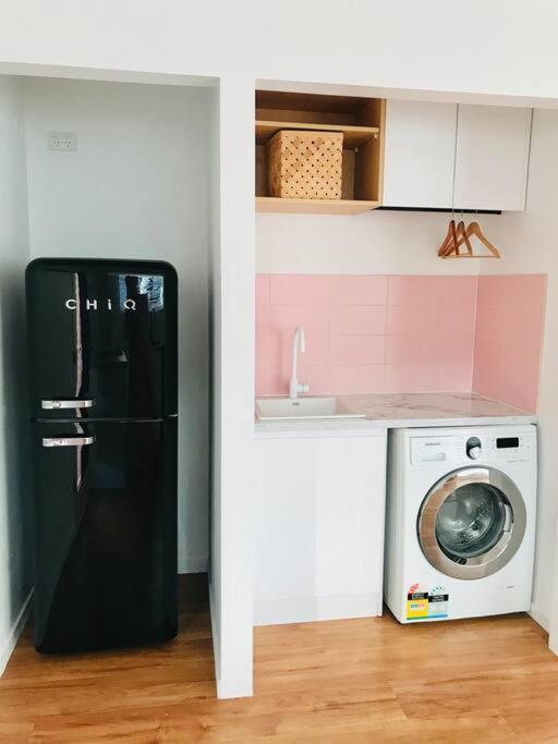 Apartment The Blush House