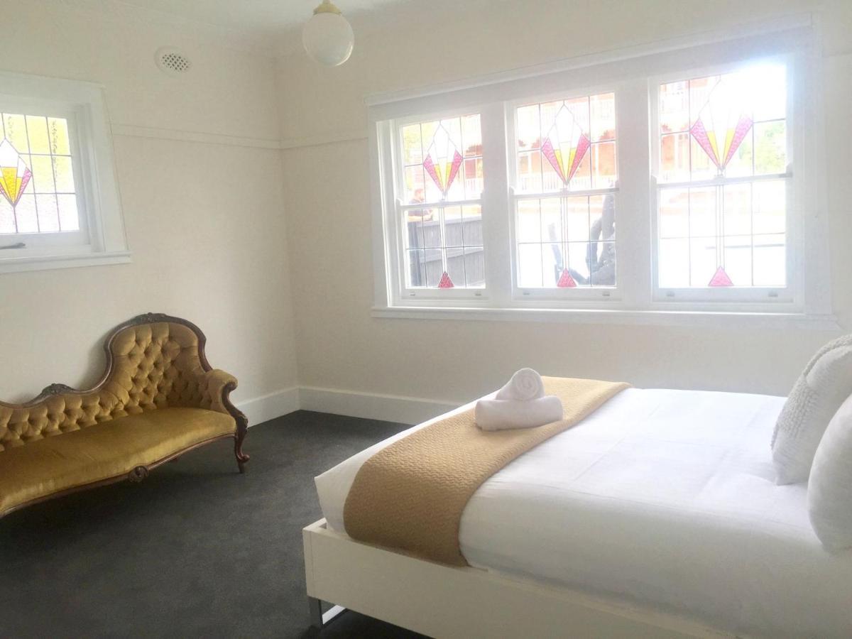 On Burnett Location Parking Sleeps 8 Holiday home *