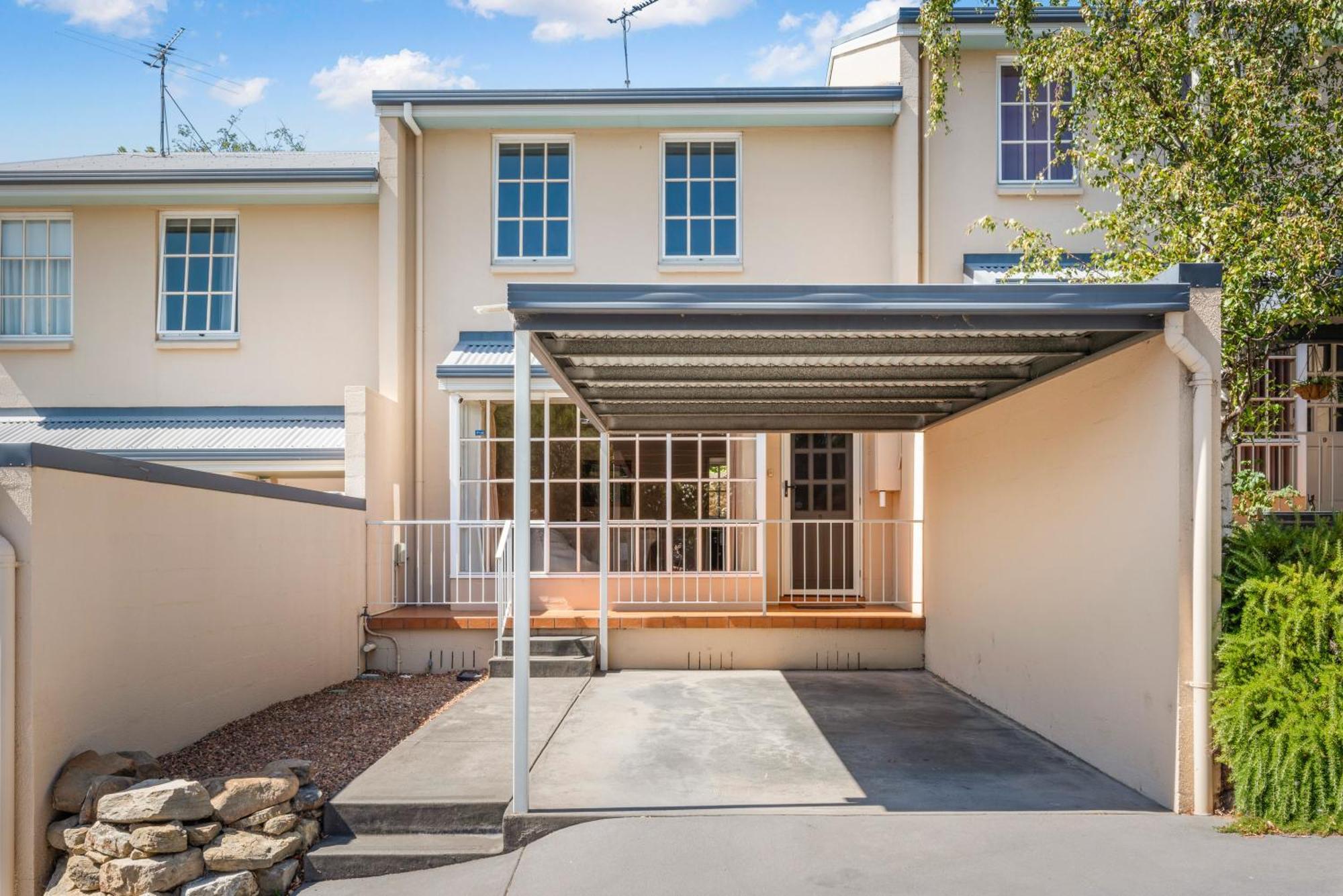 Apartment Townhouse Hobart