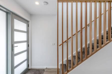 Holiday home Modern Townhouse In The Bay 500m To