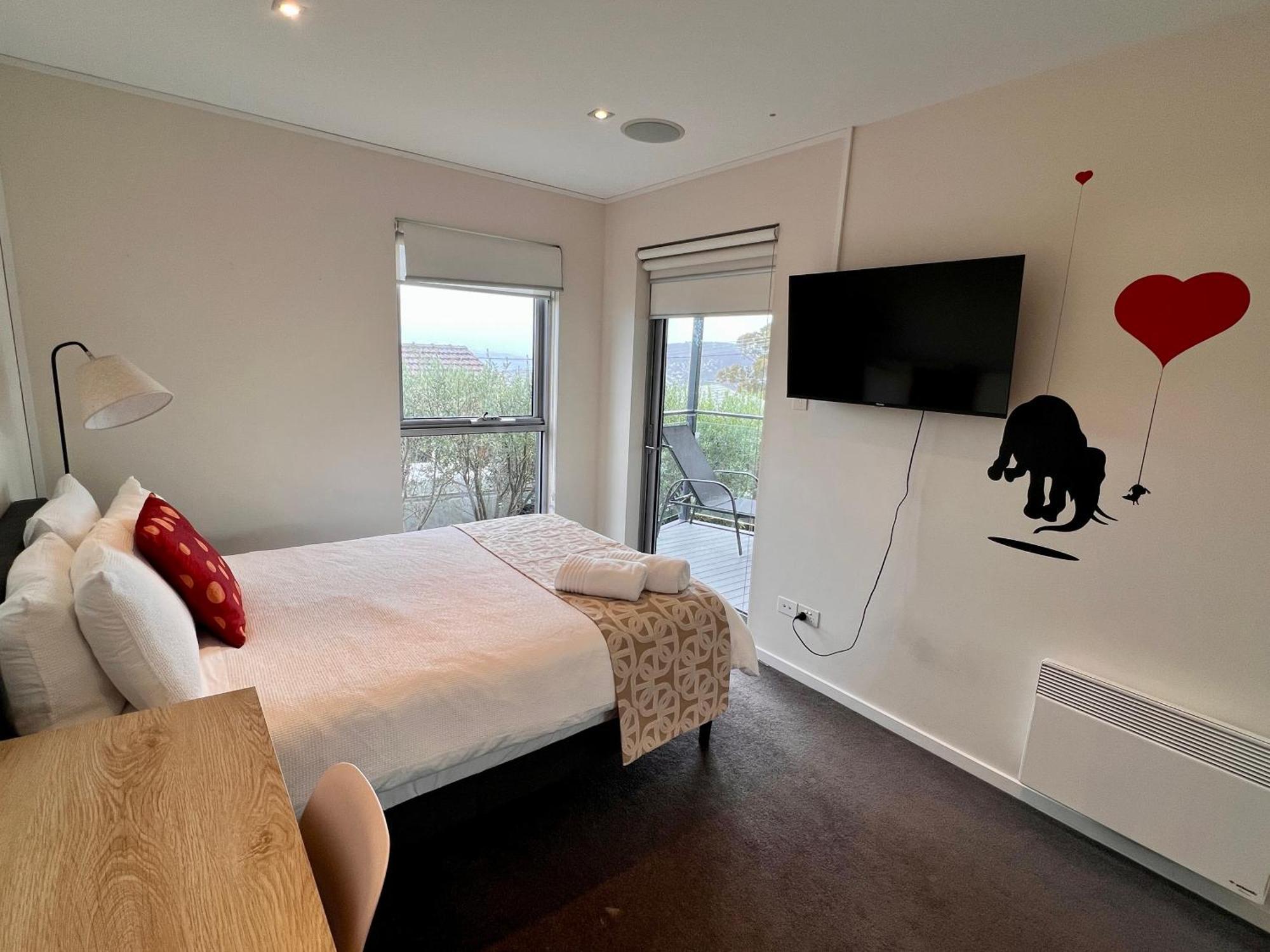 Hobart View Bed & Breakfast *