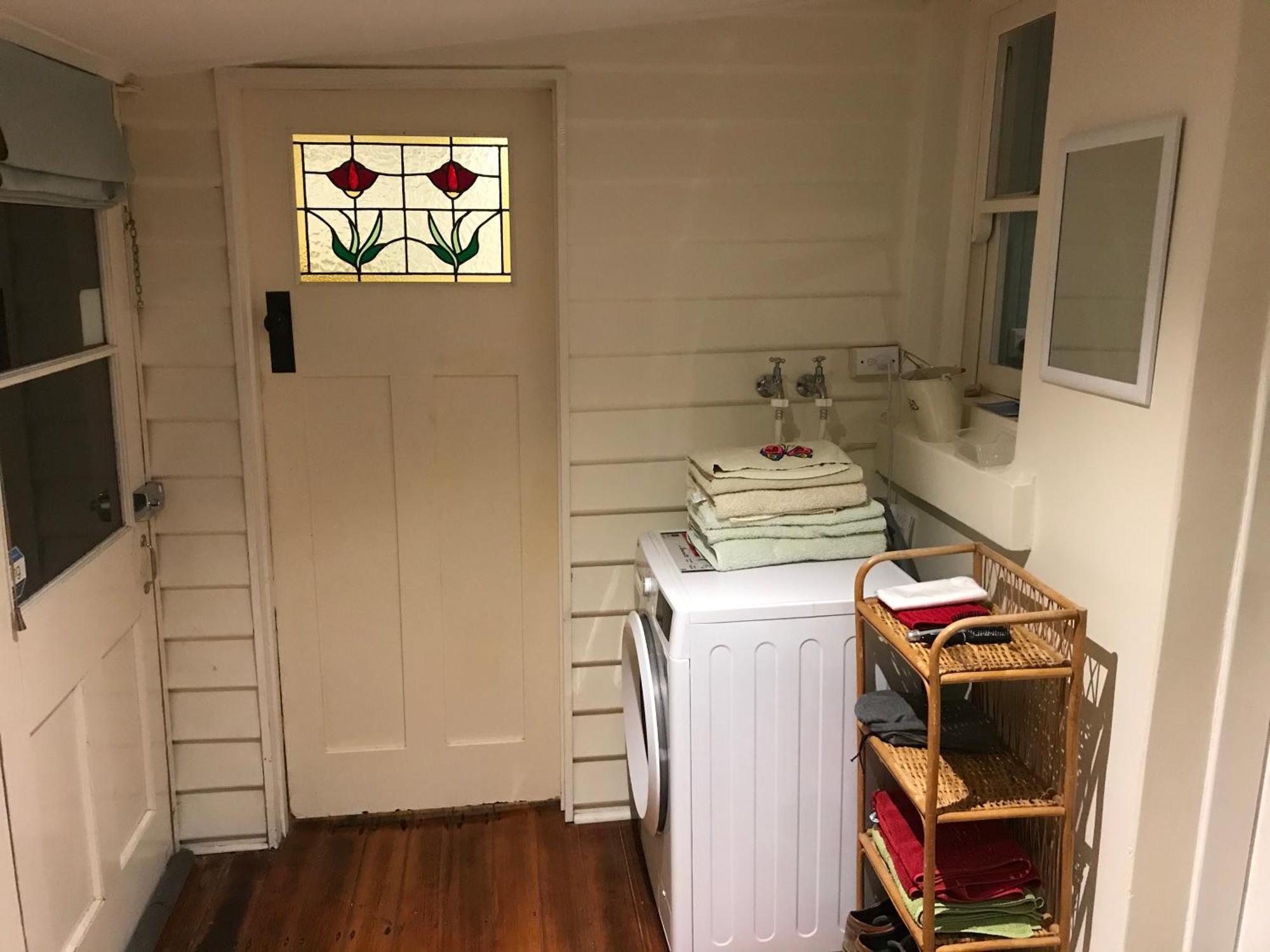 Melville Heritage Cottage, Cbd *