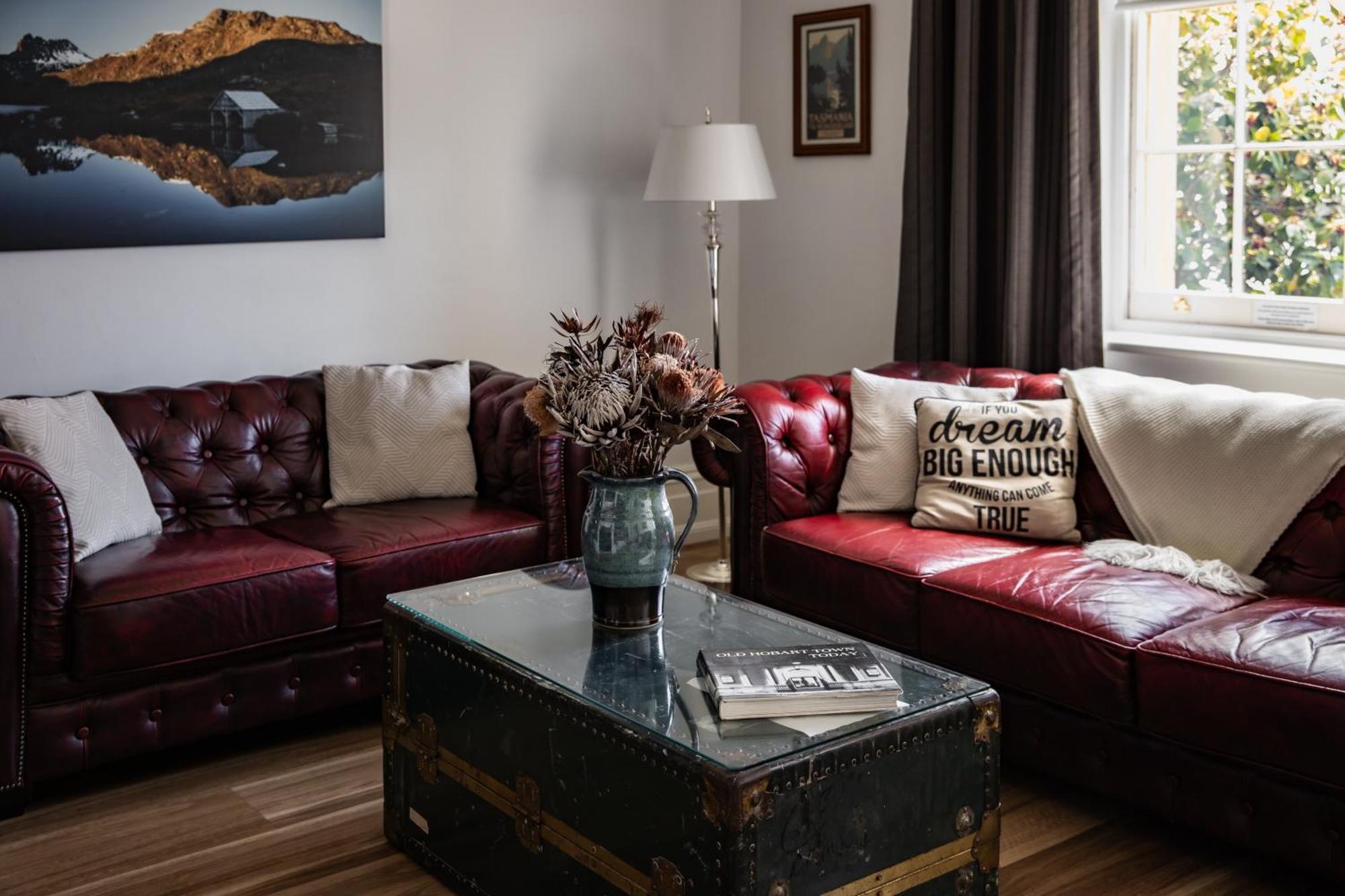 Sanctum Boutique * Hobart