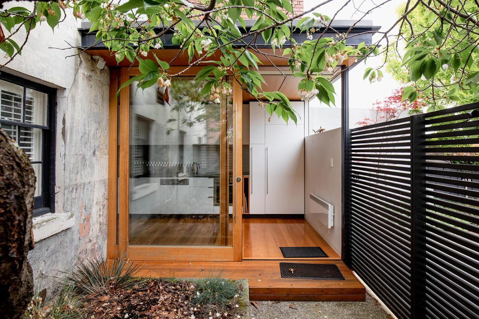Inner-city Sanctuary With Off-street Parking * Hobart