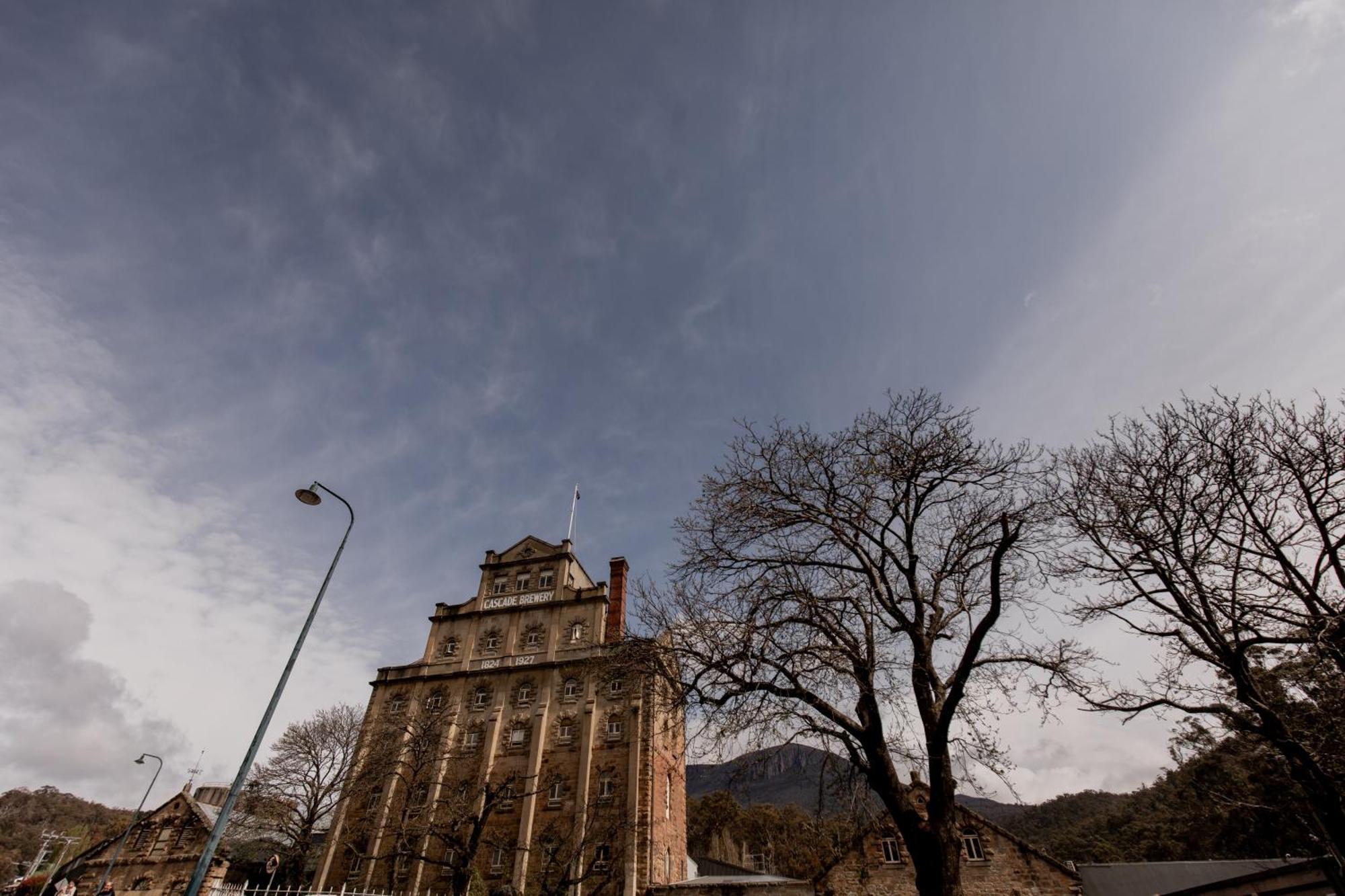 'allambee' Heritage In Trendy South *
