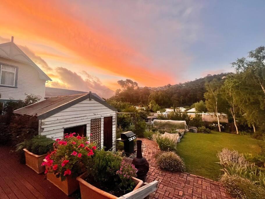 Tranquil Garden - South Apartment Hobart