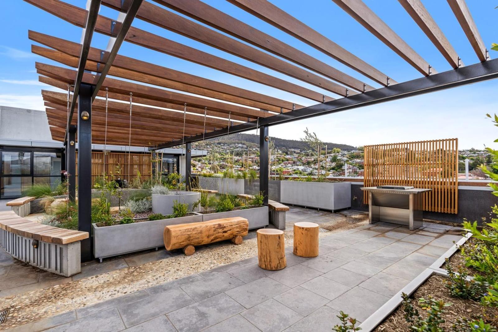 'city North Sanctuary At The Elliot' Stunning Views Apartment *