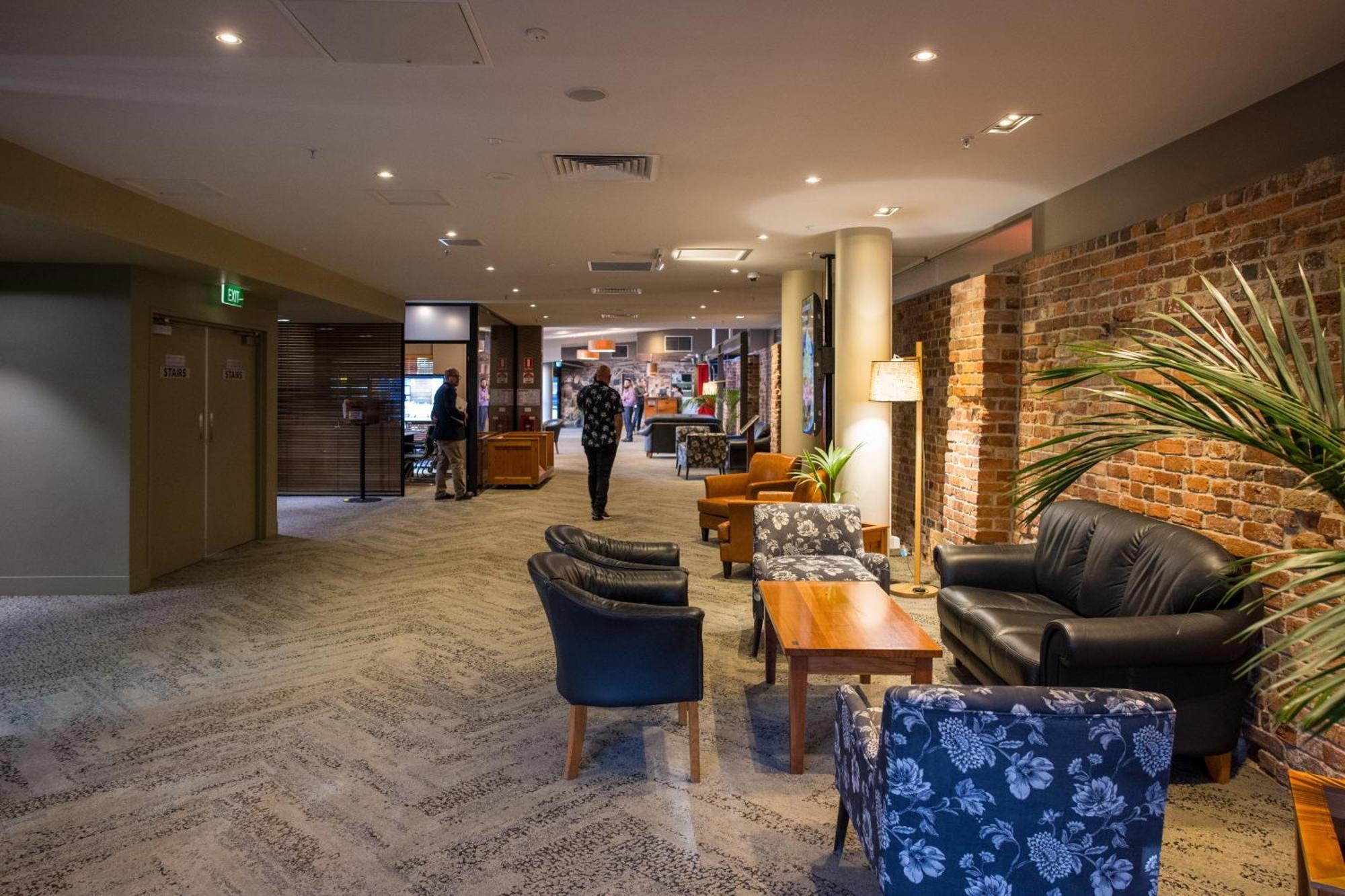 The Old Woolstore Aparthotel
