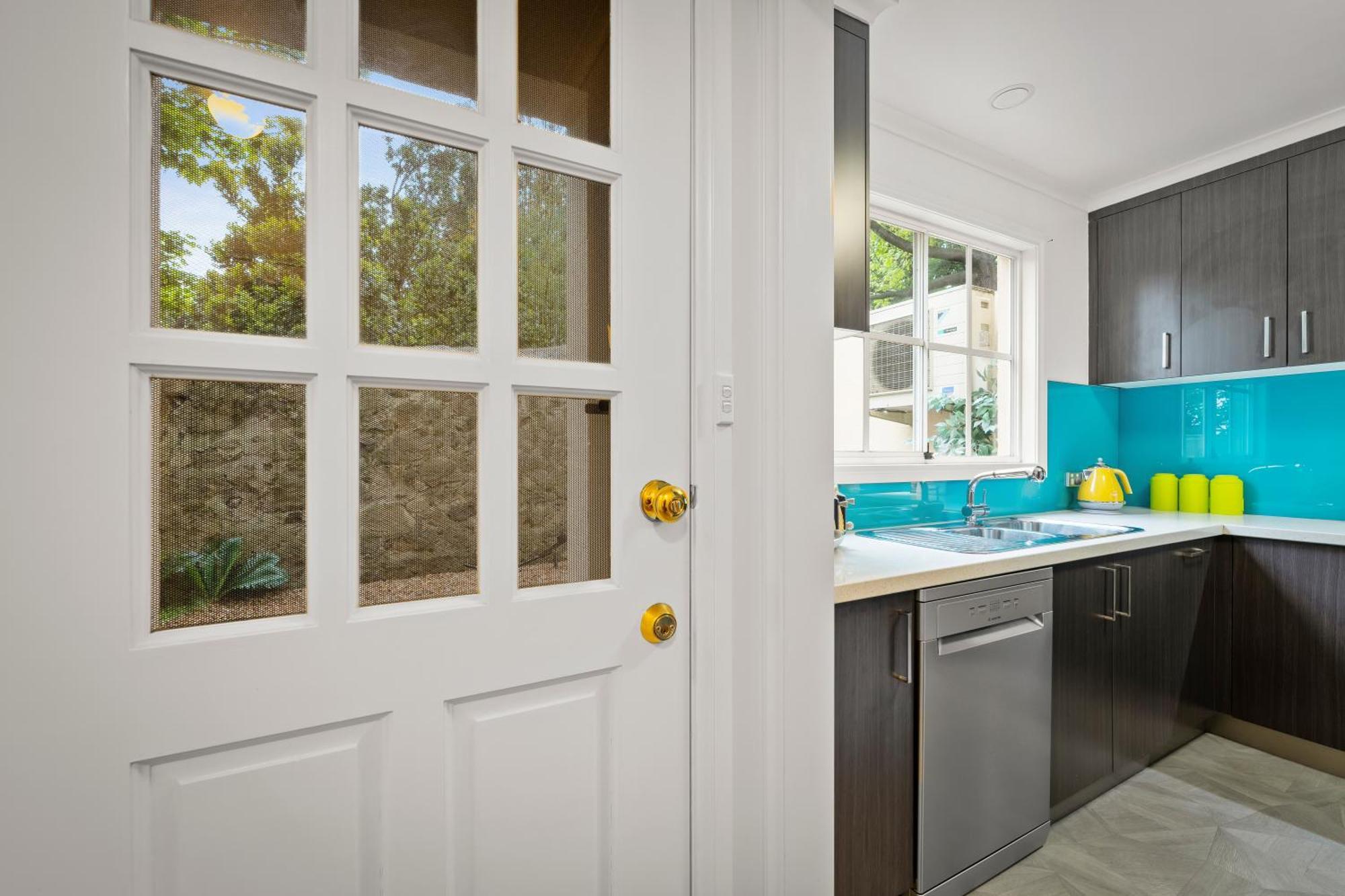 Apartment Townhouse *