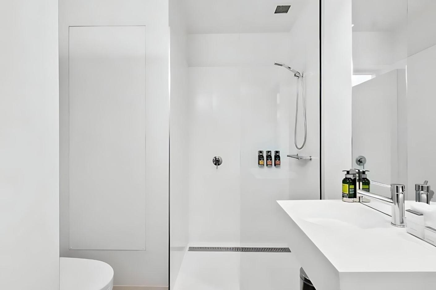 Gibson Mill Waterfront Loft - 304 Apartment *