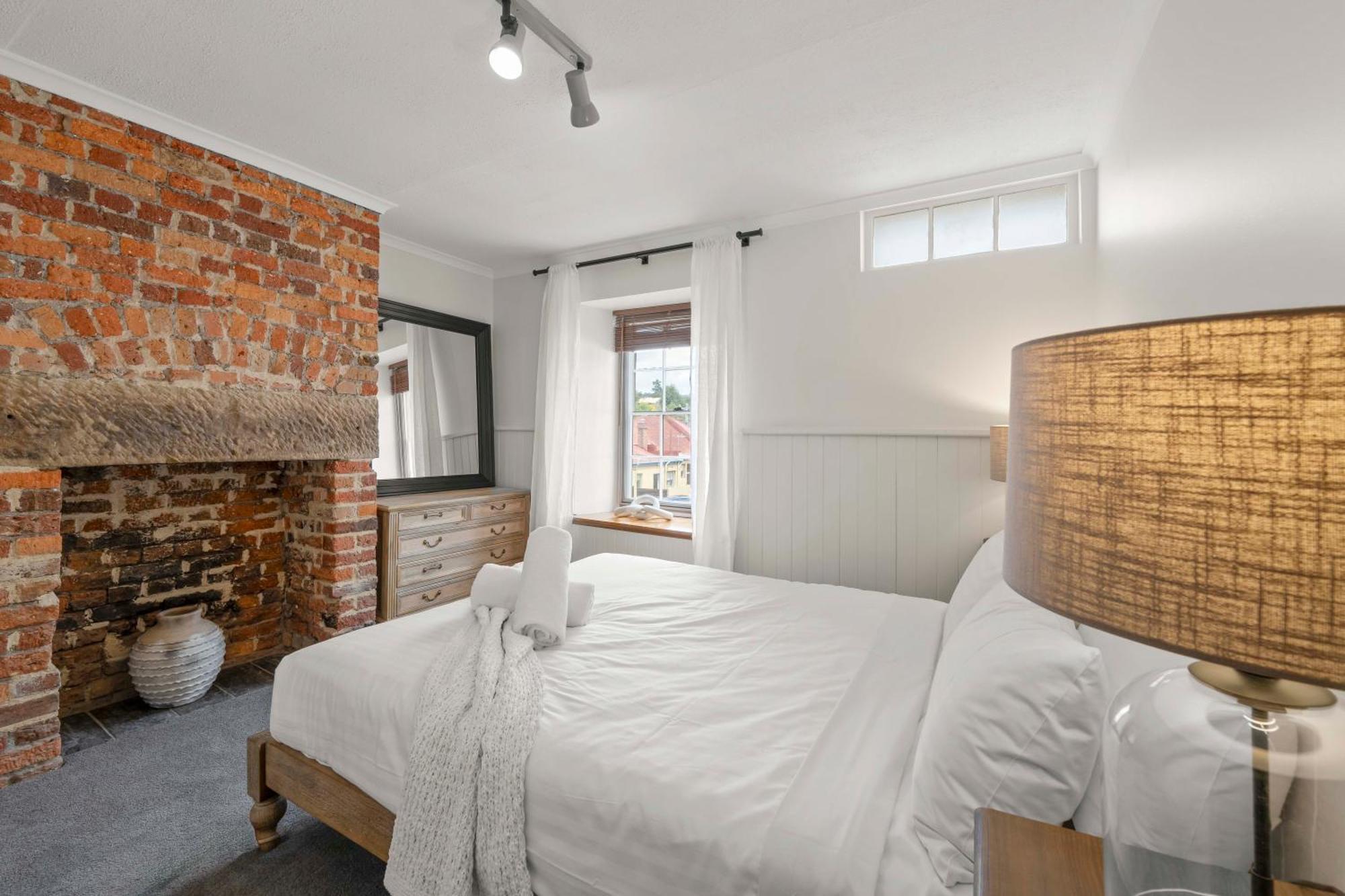 Holiday home Stylish 3 Bedroom Townhouse - Cbd *