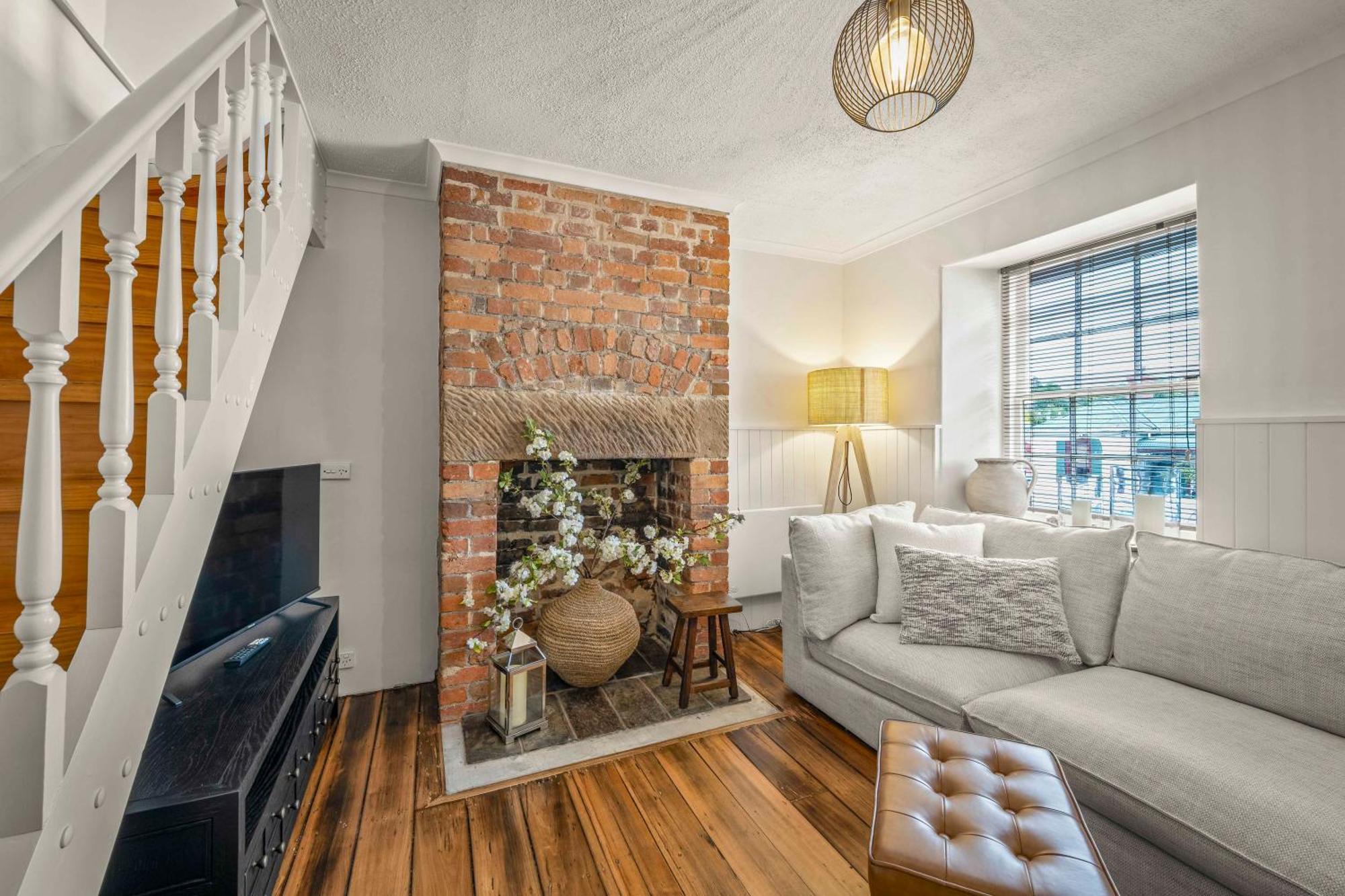 Holiday home Stylish 3 Bedroom Townhouse - Cbd