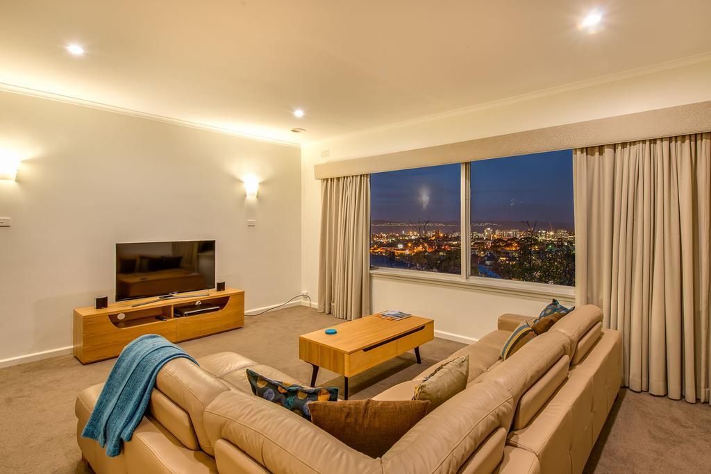 Apartment City Lights Hobart