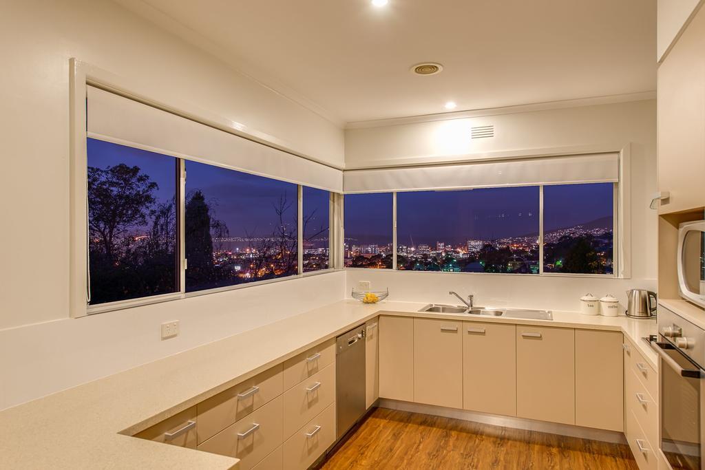 Apartment City Lights Hobart