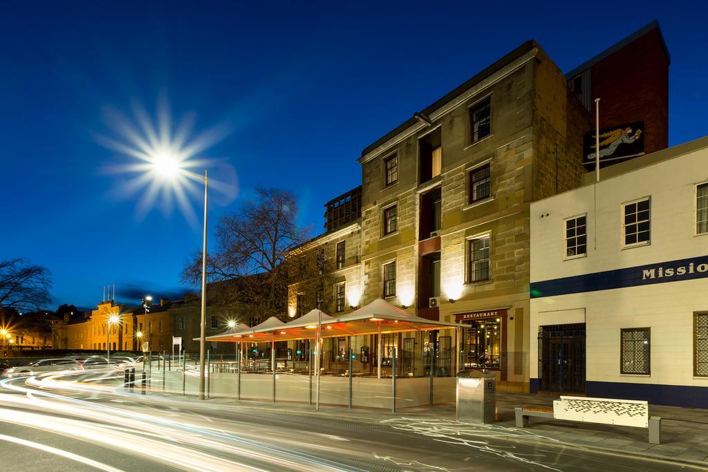 Customs House 3*