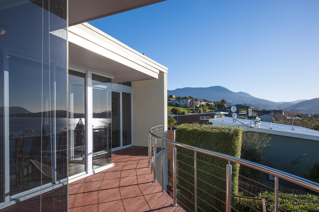 567 Sandy Bay Villa Hobart