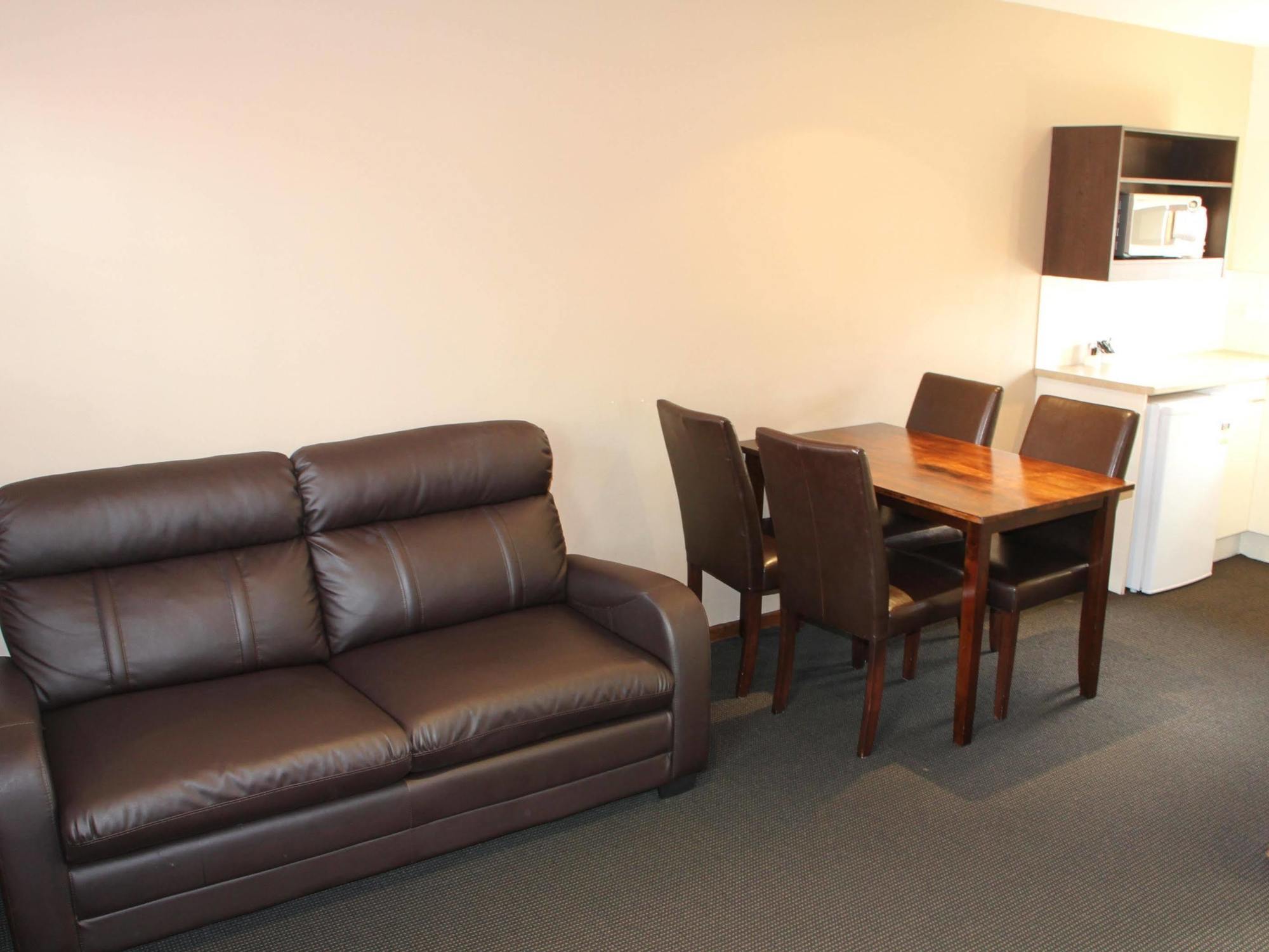 Bay Motel 3*