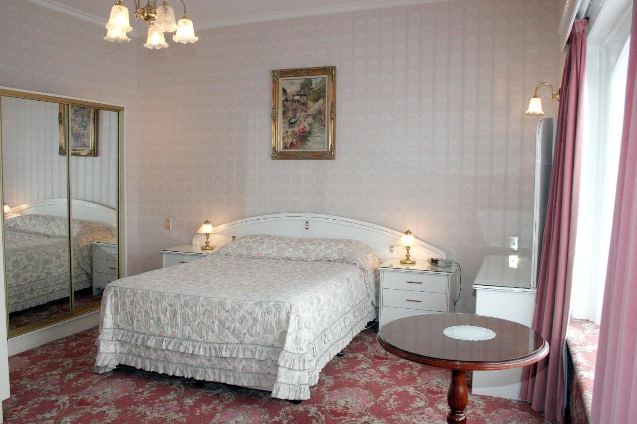 Motel Mayfair On Cavell Hobart