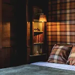 Old Bishop\'S Quarters Heritage, Modern & Unique Accommodation