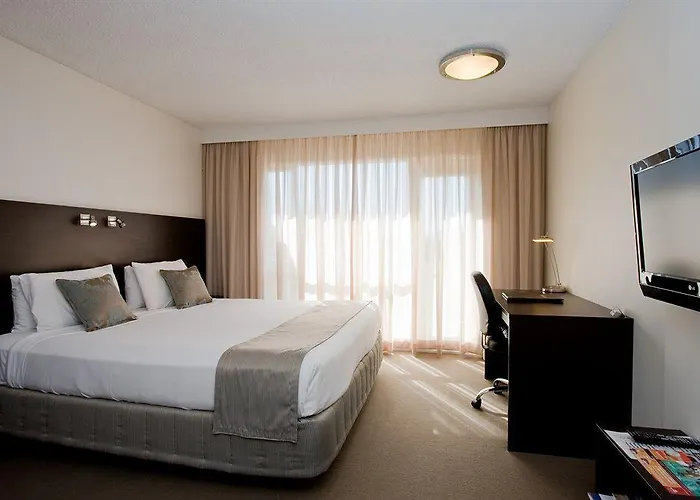 St Ives Apartments