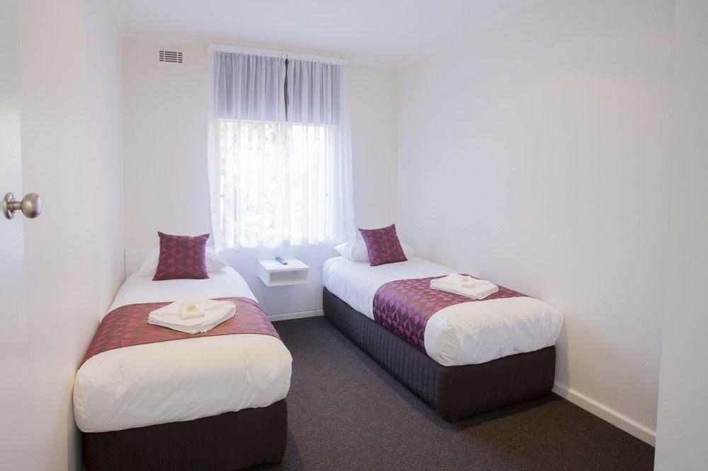 Motel 429 Hobart