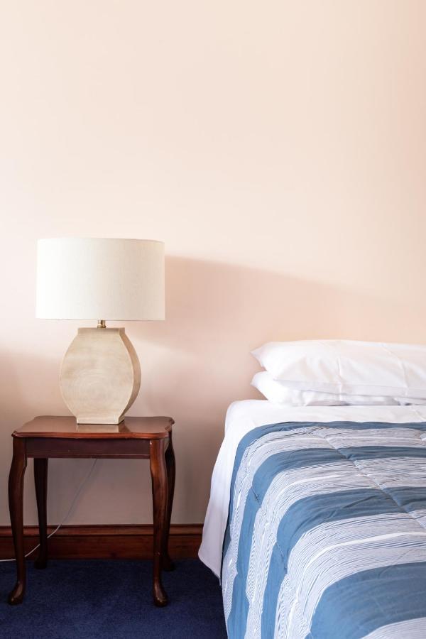 Hotel Battery Point Manor