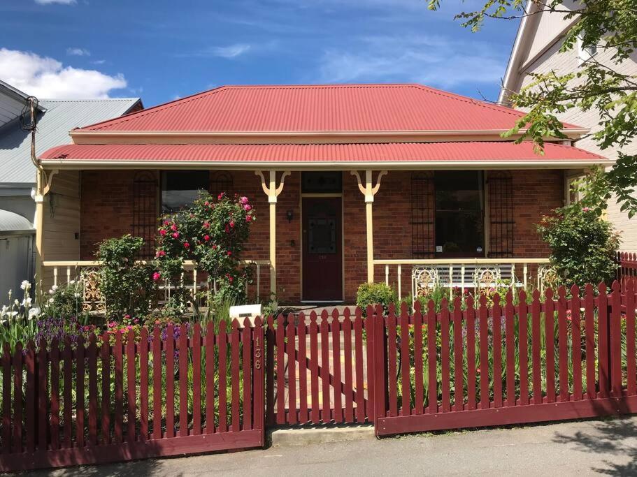Melville Heritage Cottage, Cbd *