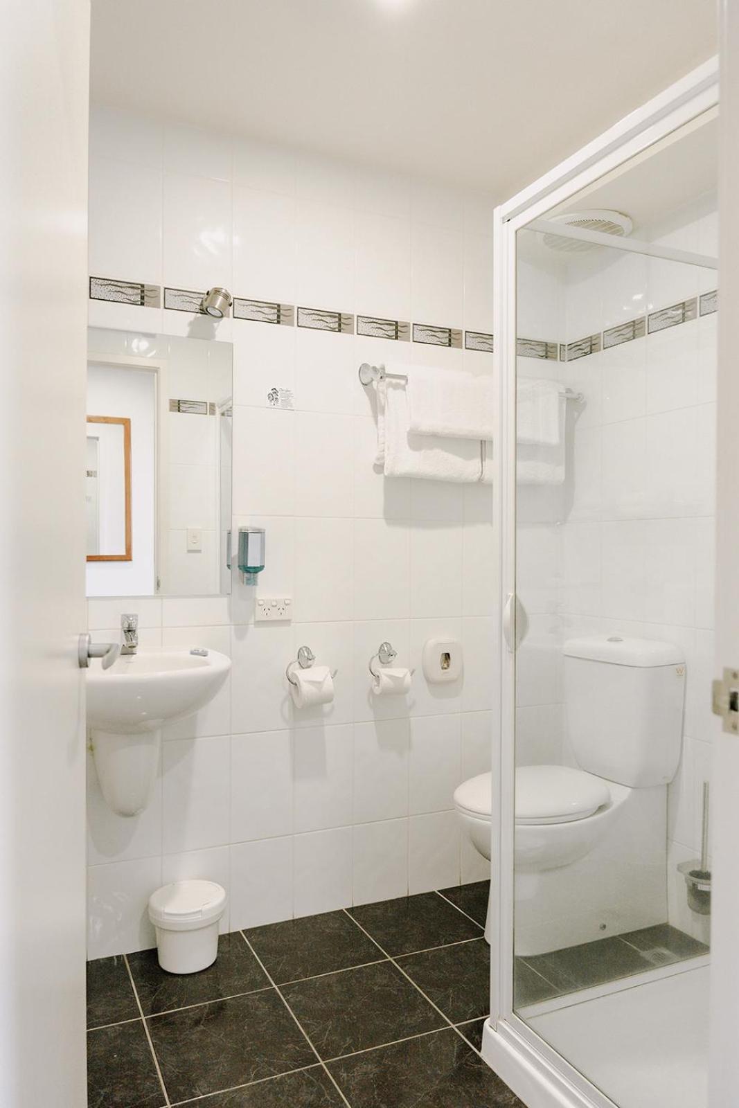 429 Motel Hobart