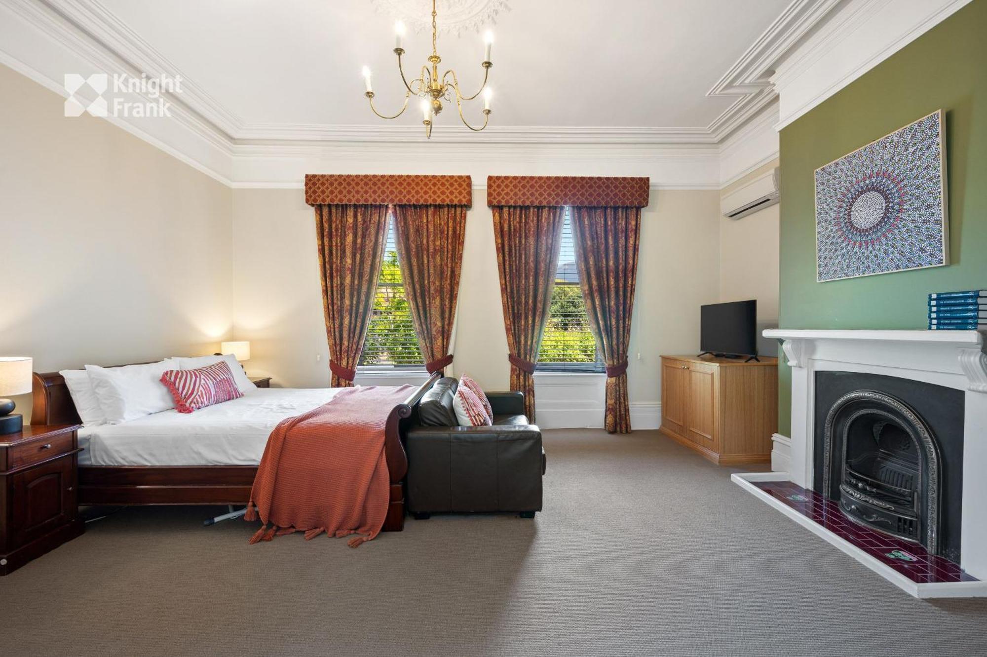 Bed & Breakfast Clydesdale Manor