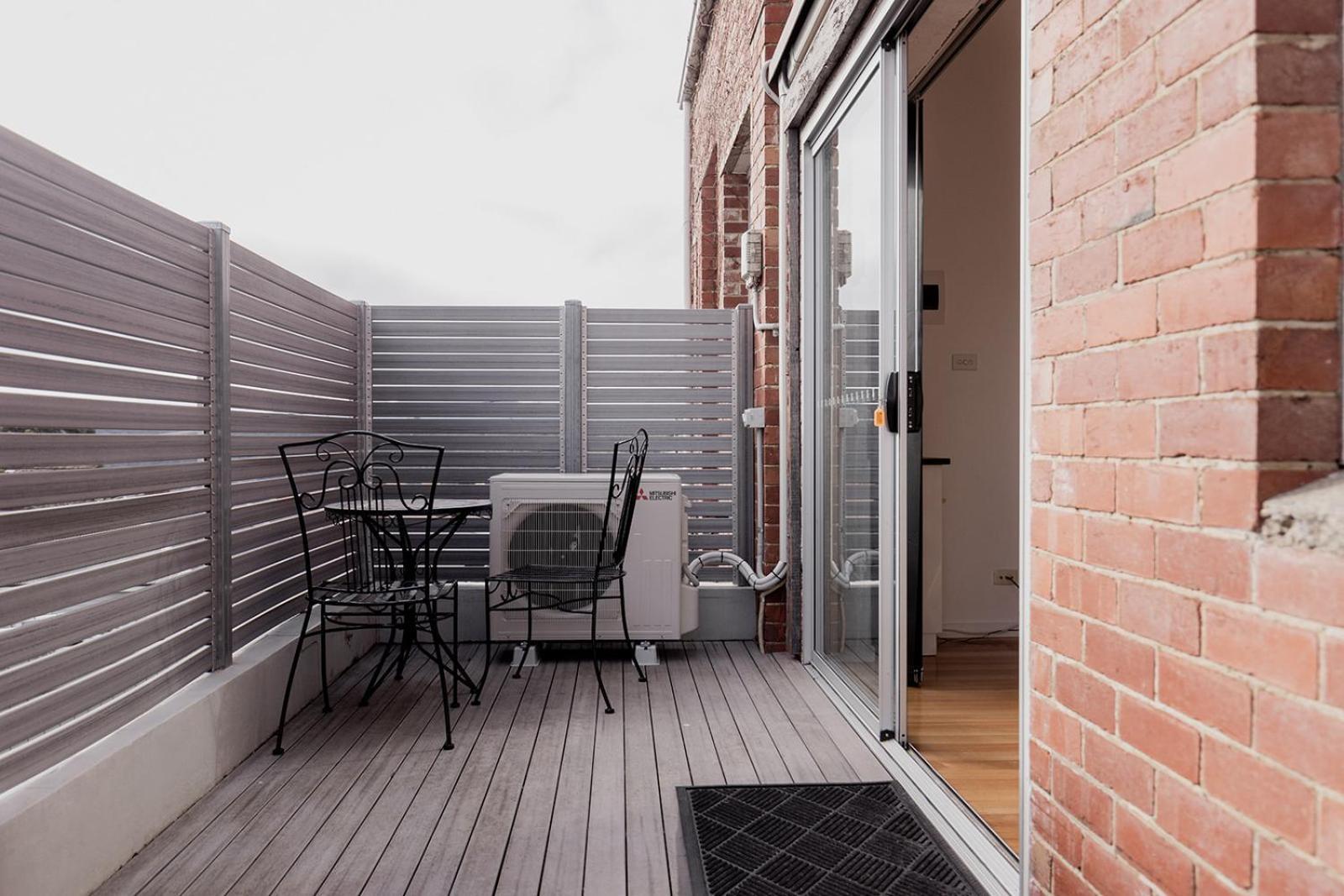 Boutique Warehouse Living In West Hobart