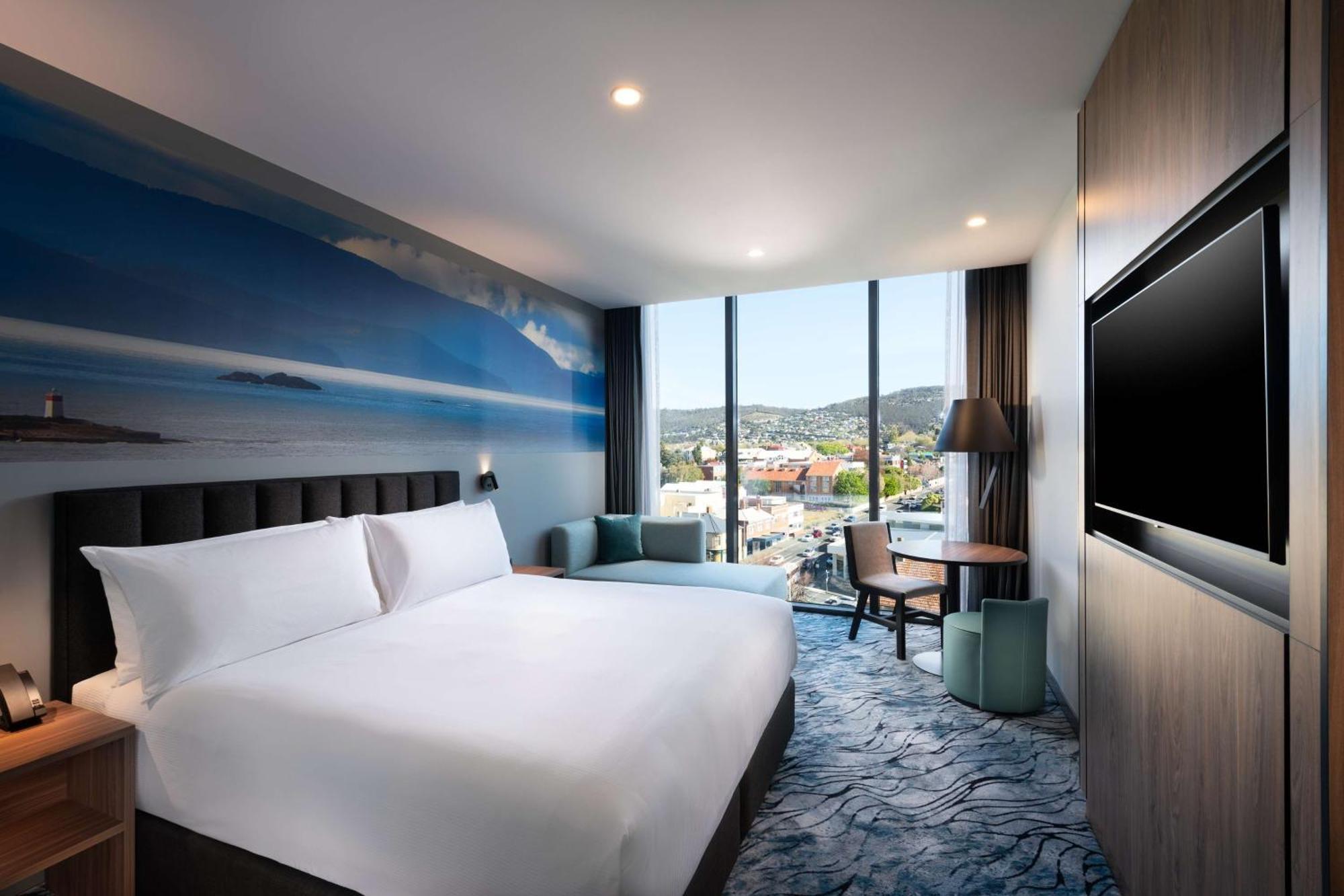 Doubletree By Hilton Hotel